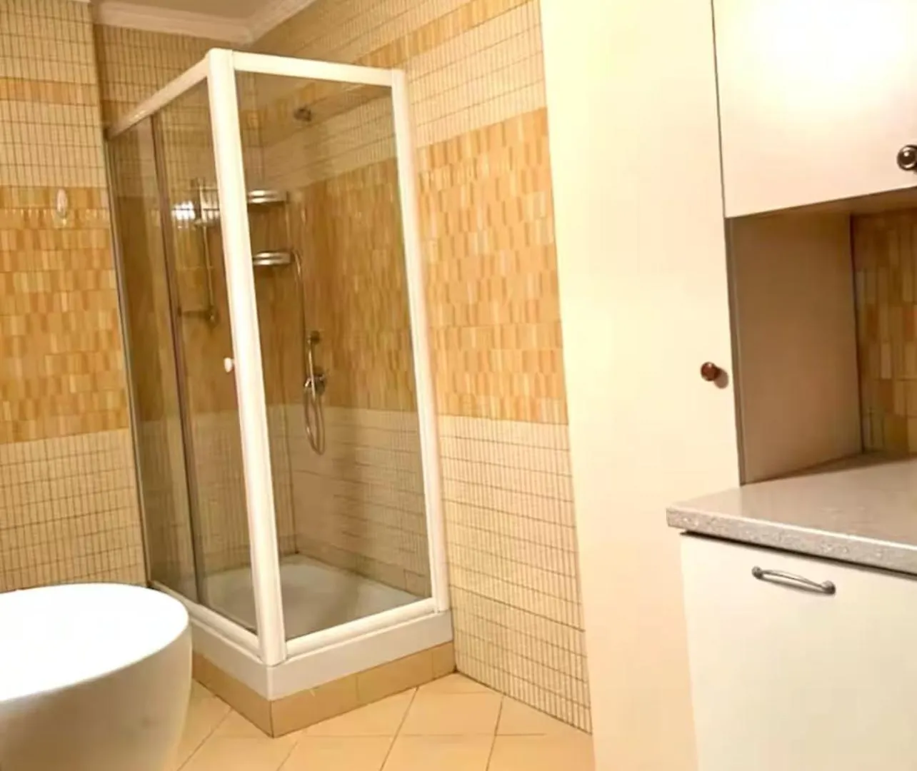 City Center Apartment Tirana 0*,