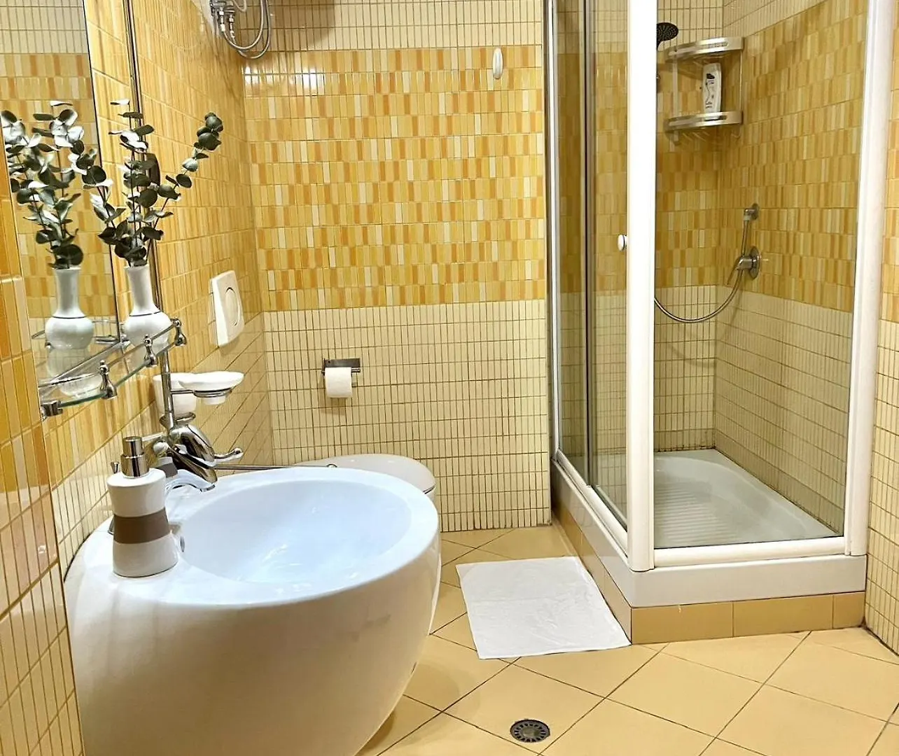 Akuena City Center Apartment Тирана Албания